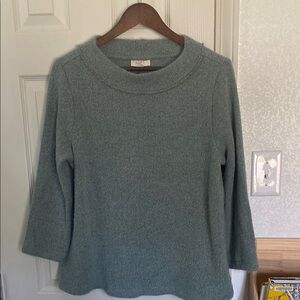 Loft Women's Soft Green Sweater